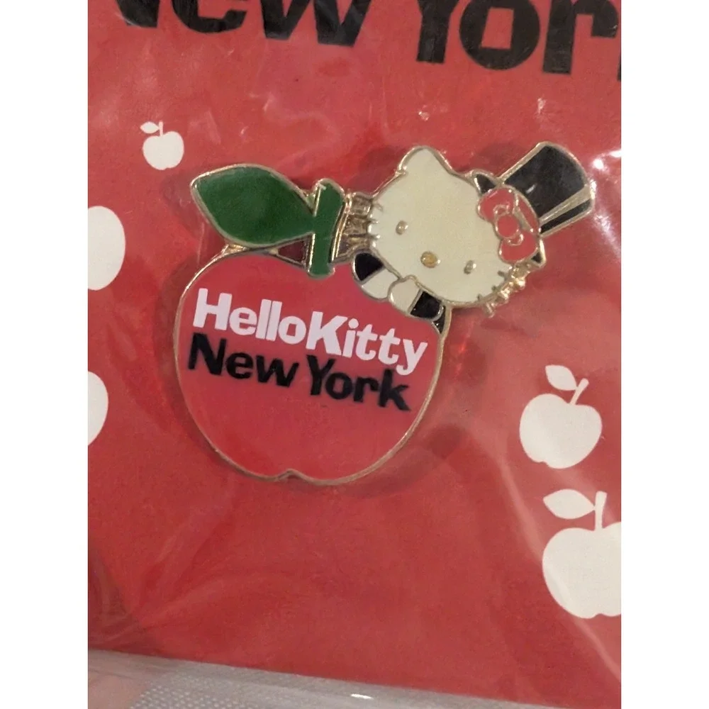 Hello Kitty Pin New York Big Apple 2006 Sanrio Germany Collectible Red